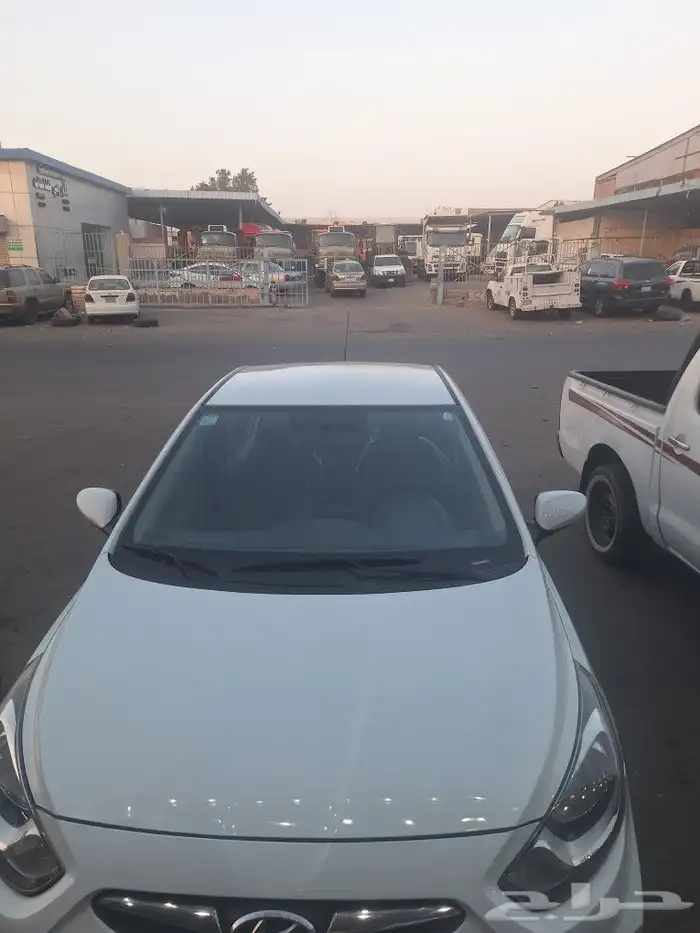 اكسنت مديل 2014 مفحوص مجدد العداد تقربيت328قابل لزيده ا 5