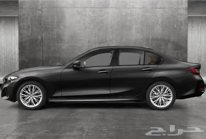 استأجر الآن BMW 3 Series 330i 2024 في دبي 2
