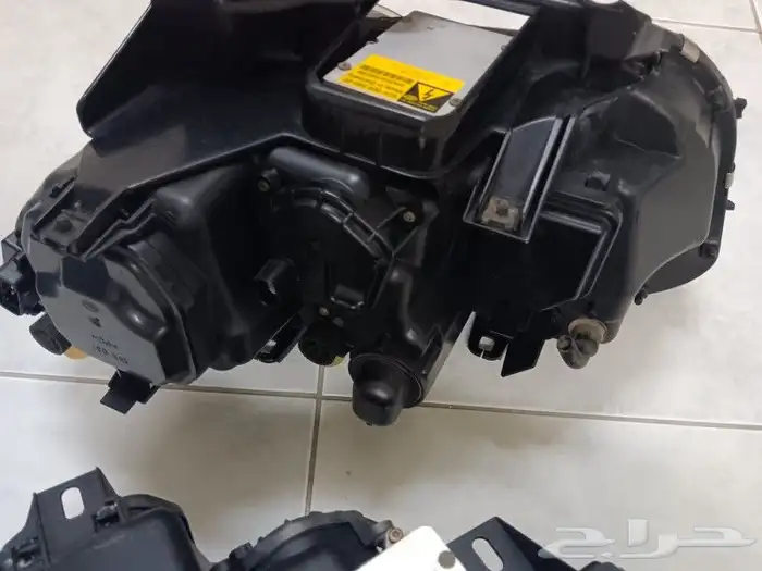 شمعات انوار امامي BMW 745 2003 1