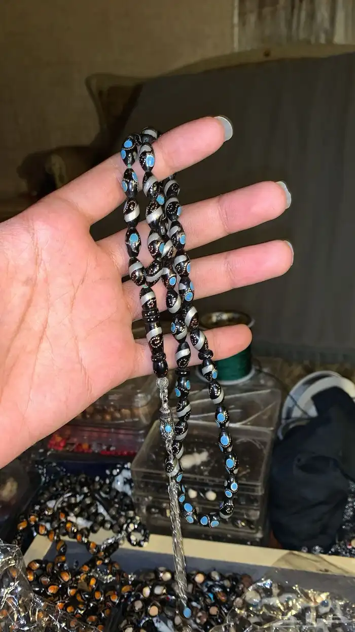 يسر مطعم مخزن 1