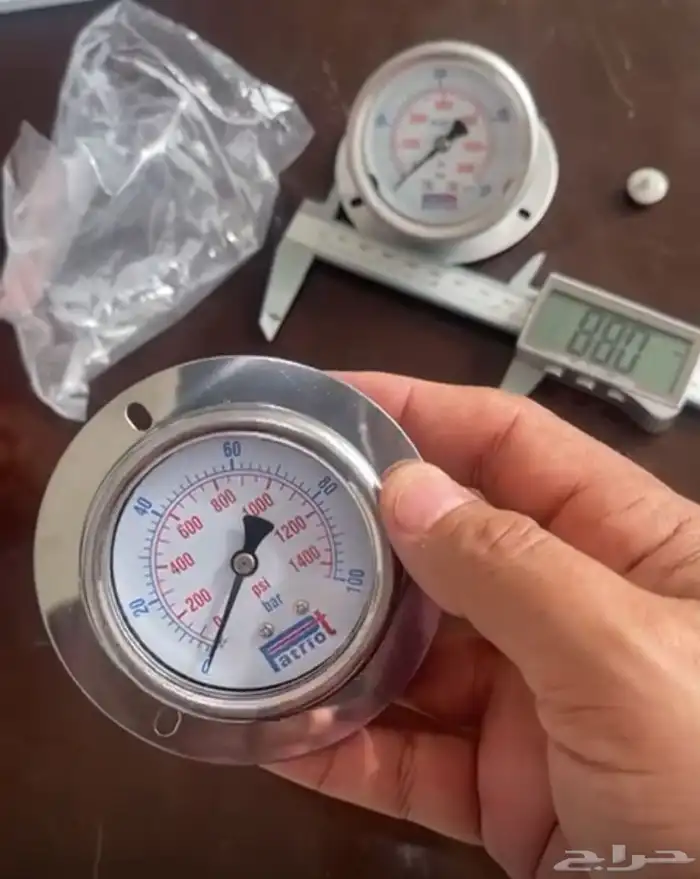 ساعات قياس ضغط زيت هيدروليك hydraulic pressure gages 0