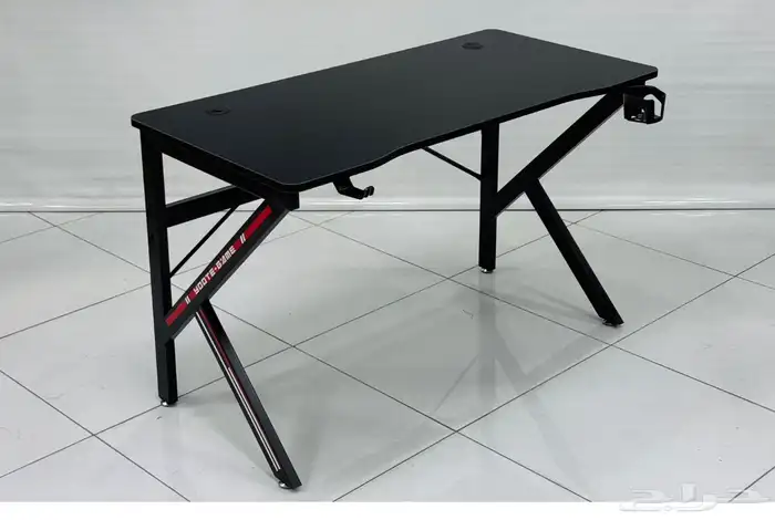 طاولات قيمنق وكراسي 3