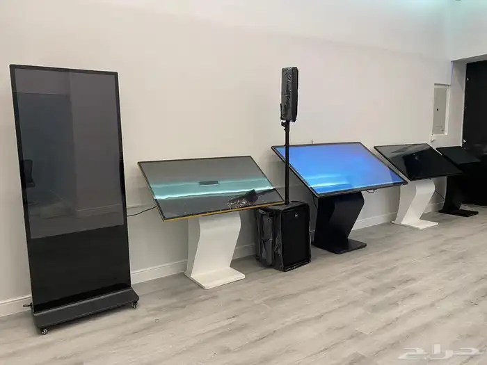 تنظيم معارض وموتمرات وعمل البوثات 21