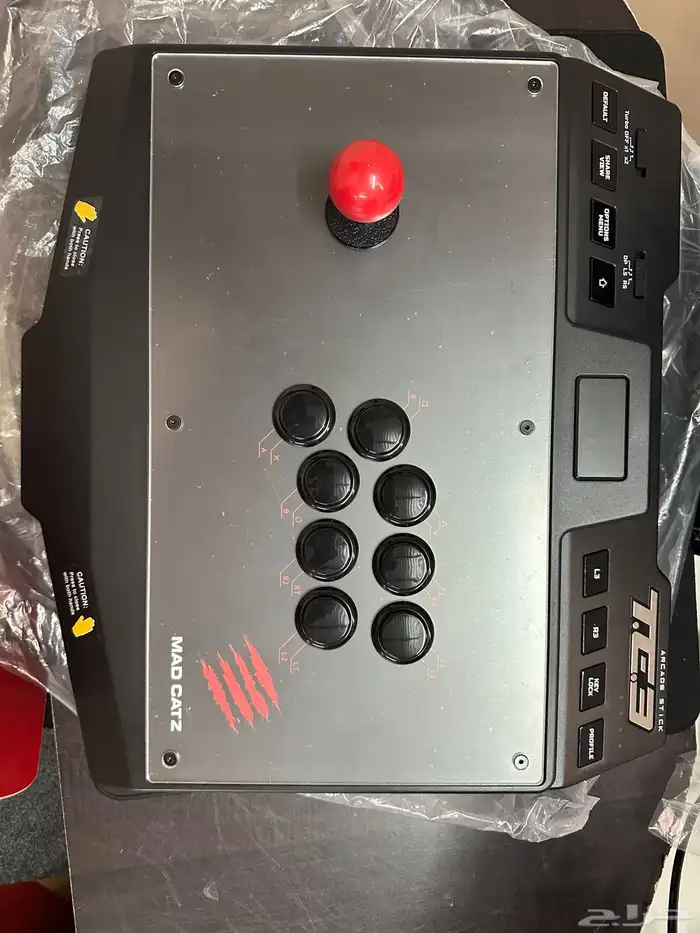 اركيد ستيك T.E.3 من mad catz لإلعاب القتال 3