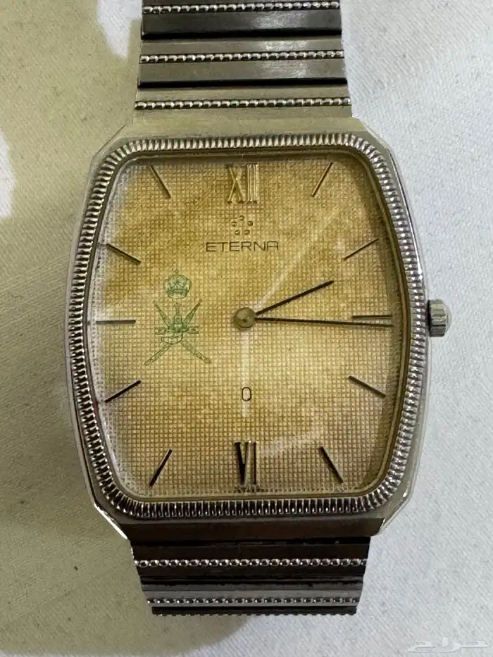 ساعة كلاسيك Eterna 1