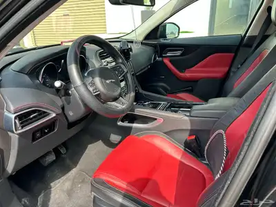 جاكوار F Pace موديل 2018 7