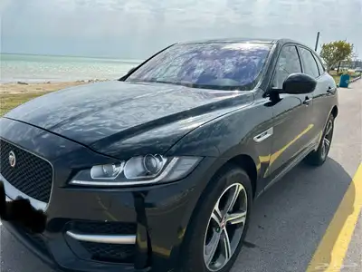 جاكوار F Pace موديل 2018 4