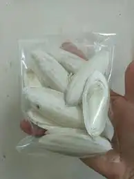 عظم حبار نشار خشب دواجن 5