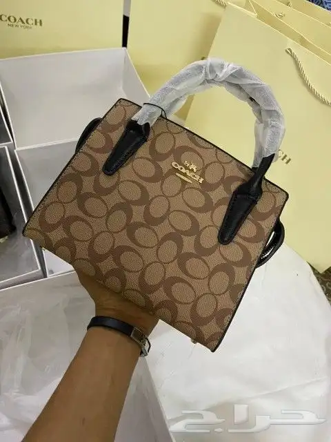 شنط ماركات جمله وتفرقه وبا اسعار مناسبه 8