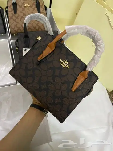 شنط ماركات جمله وتفرقه وبا اسعار مناسبه 9