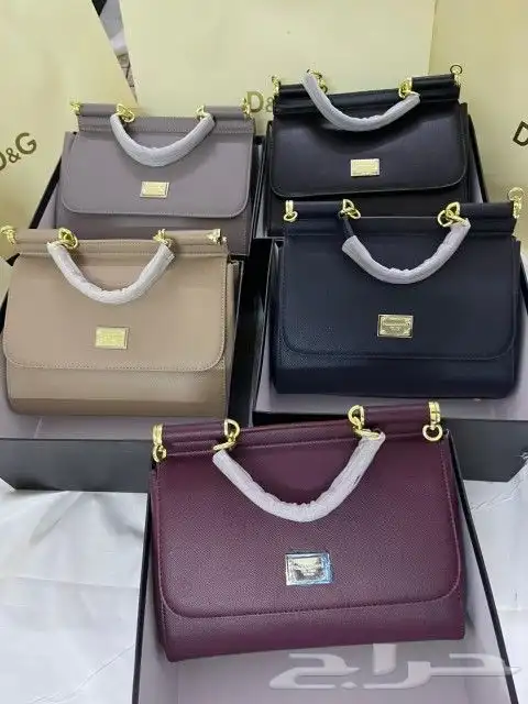 شنط ماركات جمله وتفرقه وبا اسعار مناسبه 13
