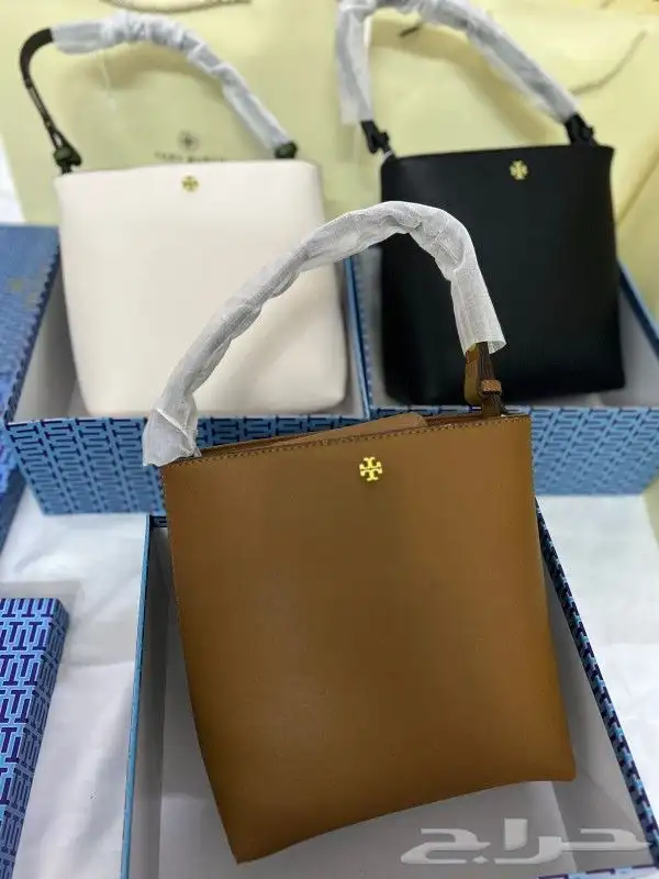 شنط ماركات جمله وتفرقه وبا اسعار مناسبه 1