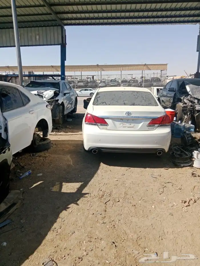 تشليح لبيع قطع غيار افالون موديل 2012 4