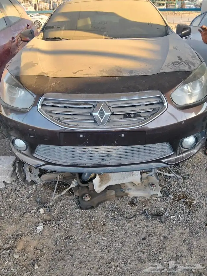 متوفر لدينا قطع غيار سيارات رينو فلوانس موديل 2014 تشليح 0