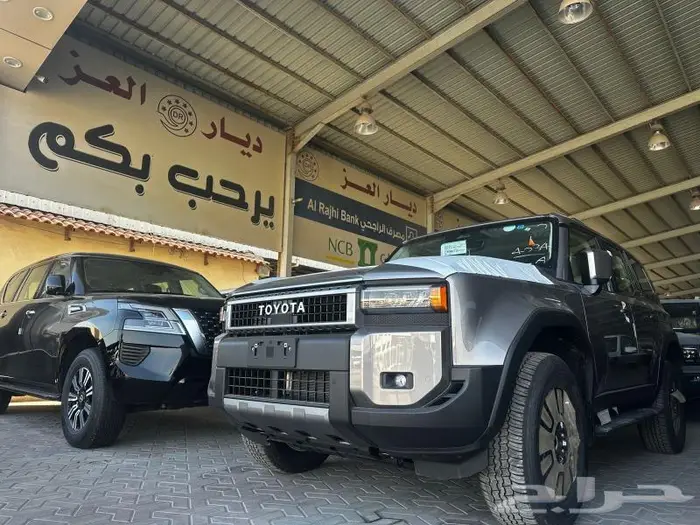 تويوتا برادو TXL3 رمادي 2025 13