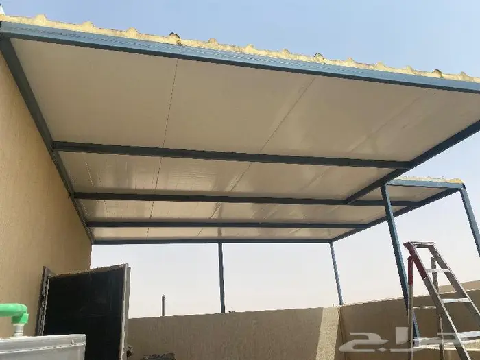 مظلات وسواتر سندويش بتل برجولات شكل خشبي مستودعات لكسان 3