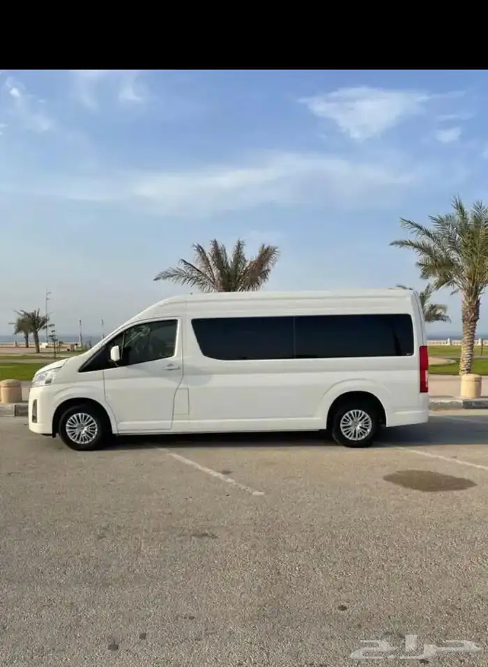 باصات لإيجار بجميع الأحجام 5