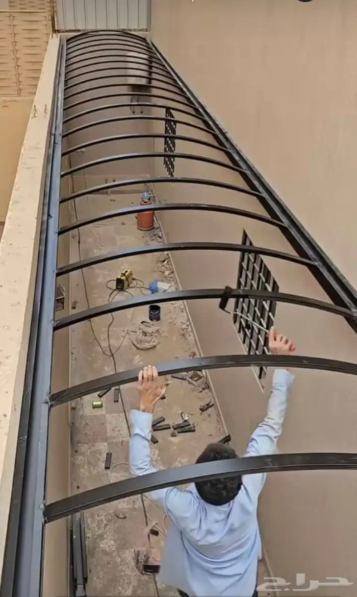 برجولات جلسات مظلات جلسات جلسات اسطح جلسات احواش سواتر 8