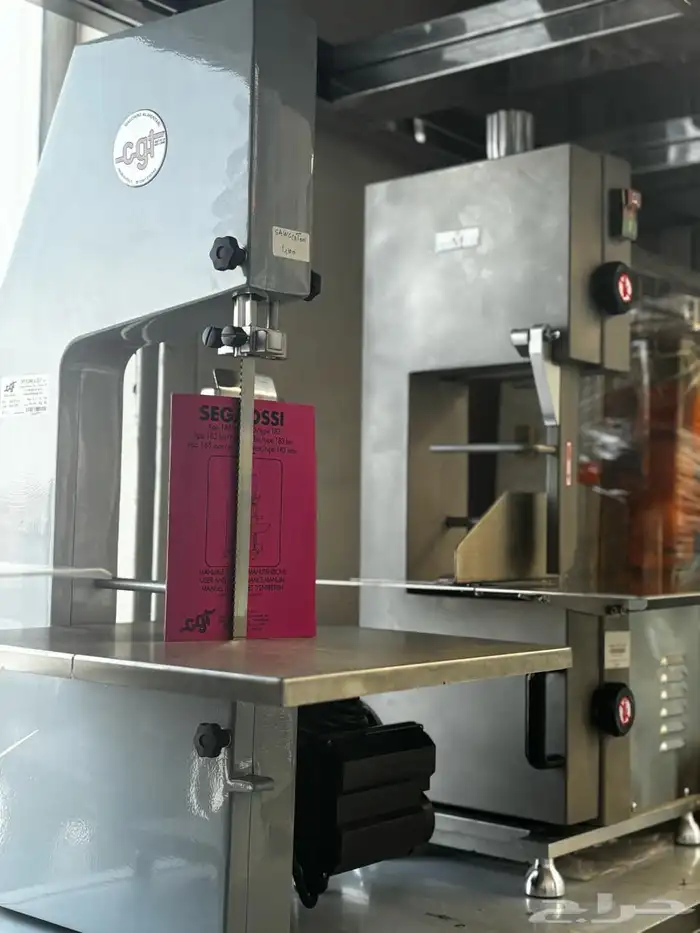 منشار تقطيع لحوم منشار ايطالي فرامة لحم استيل ميزان الكترون 4