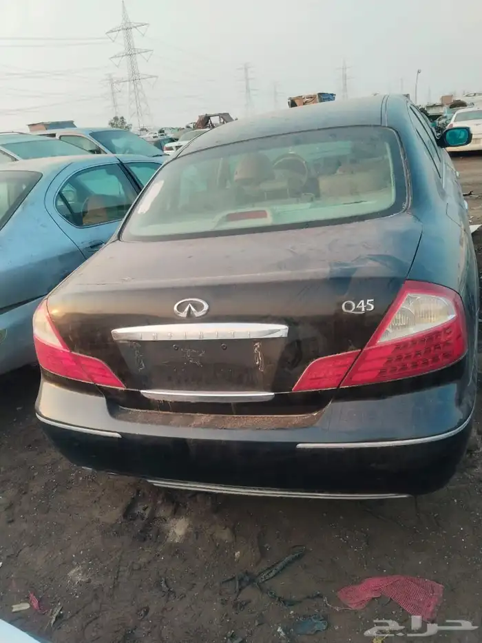 انفنتي Q54 2005 قطع غيار تشليح حمدانيه جده 1