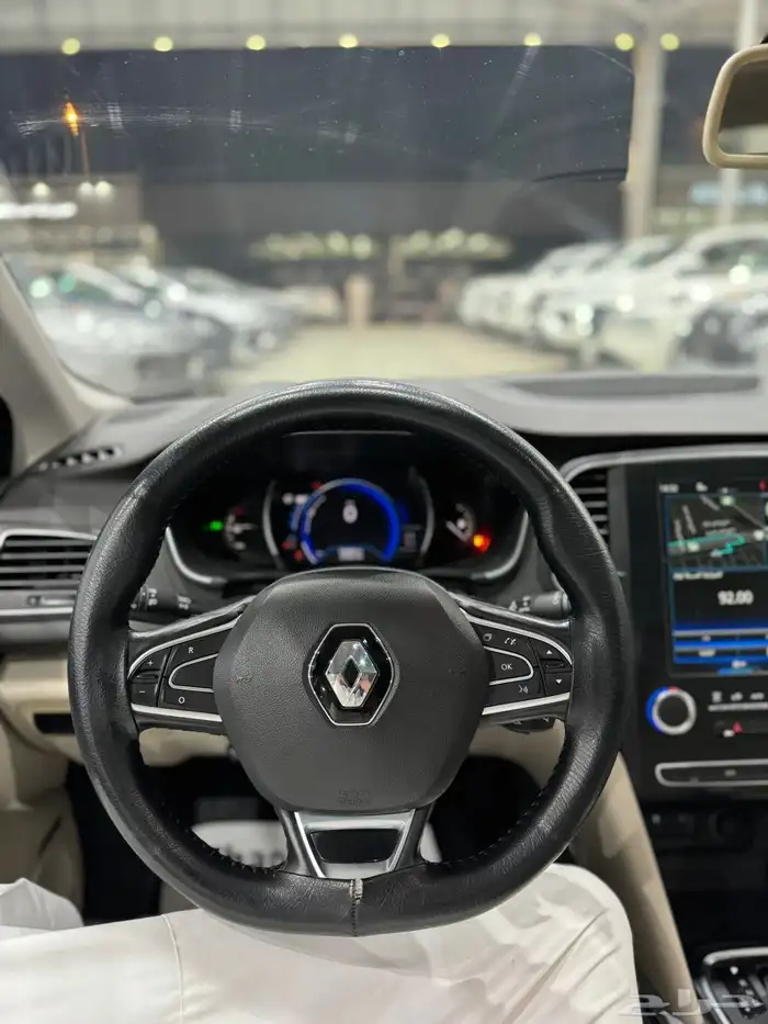 رينو ميغان 2018 فل كامل - عداد 134 الف كيلو فقط 9