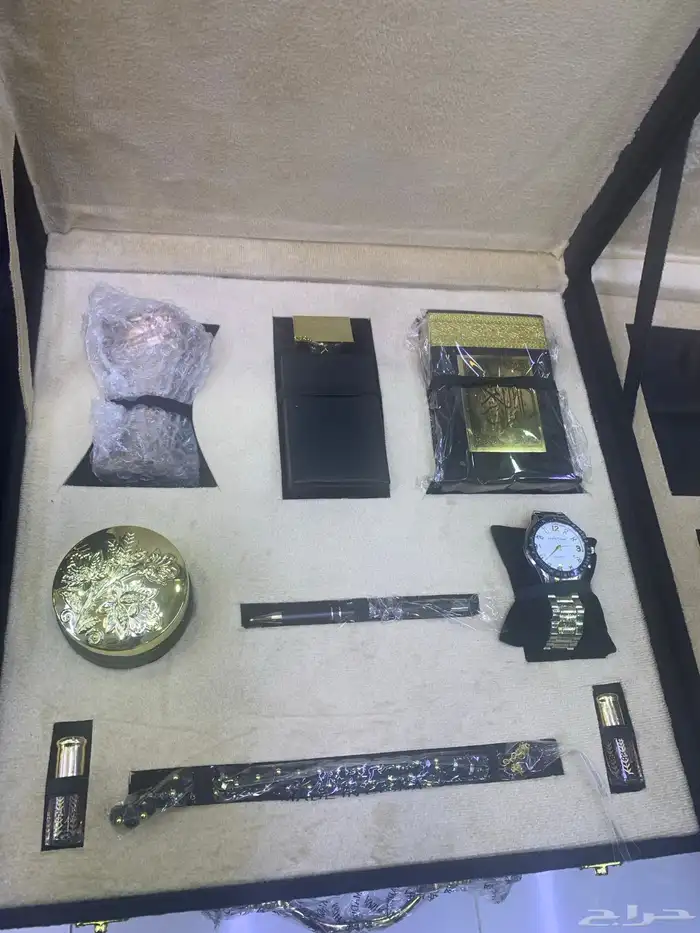 للبيع اطقم هدايا 0