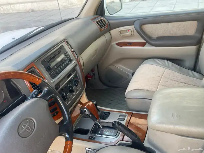 لاندكروزر 2005 14