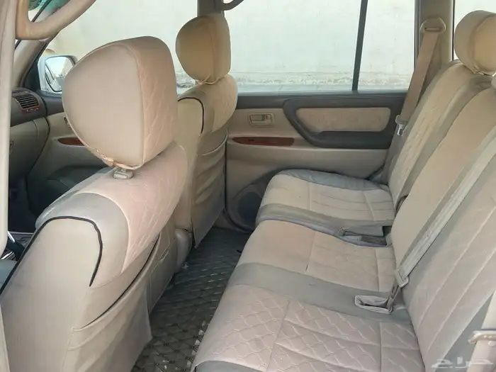 لاندكروزر 2005 11