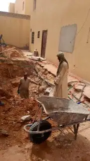 متخصصون في بناء الملاحق الارضيه والعلويه ولارتدادات 7