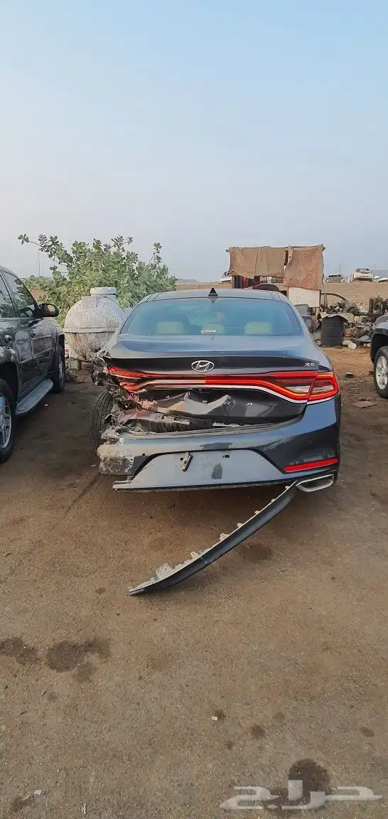 هواندي ازيرا 2019 تشليح قطع غيار 1