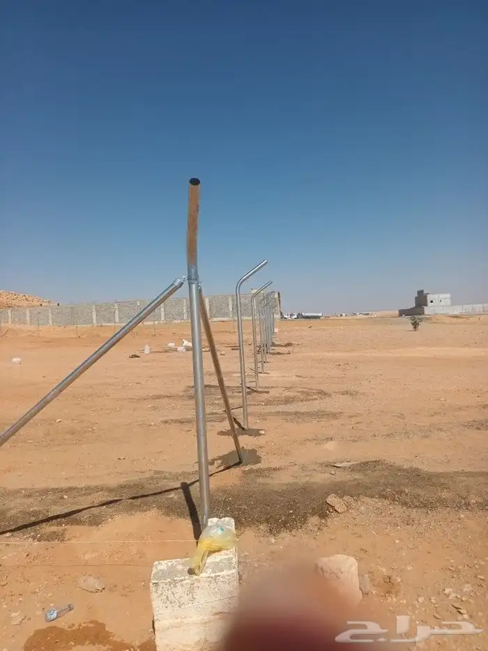 تركيب شبوك وزراعة النخيل 1