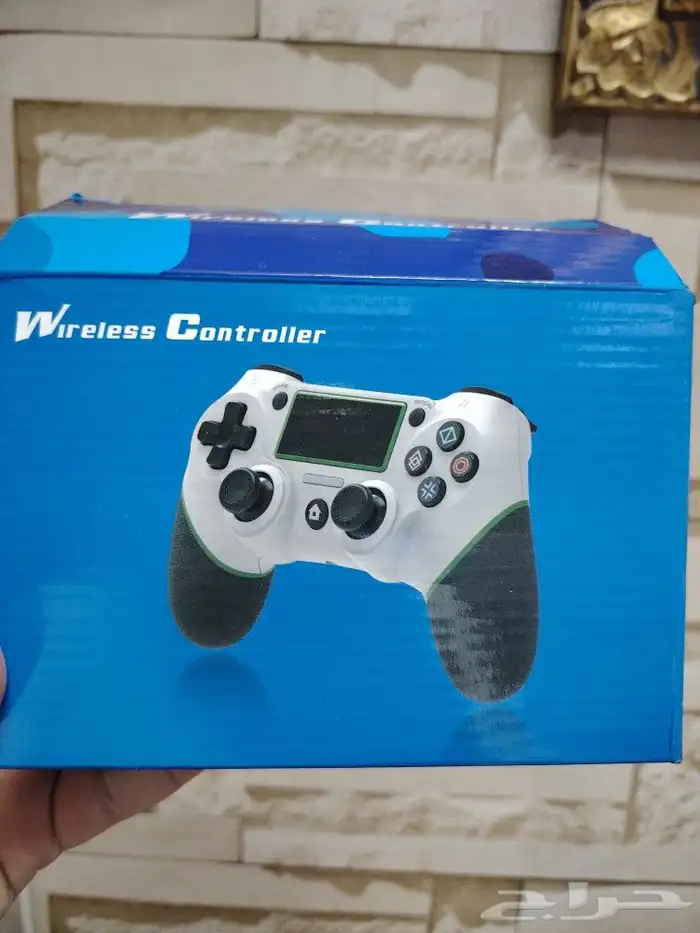 يد بلستيشن 4 قير سوني فور يدة بلايستيشن فور 4 0