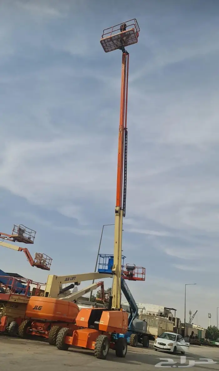 RENTAL Man lift forklift crane scissors-lift 2