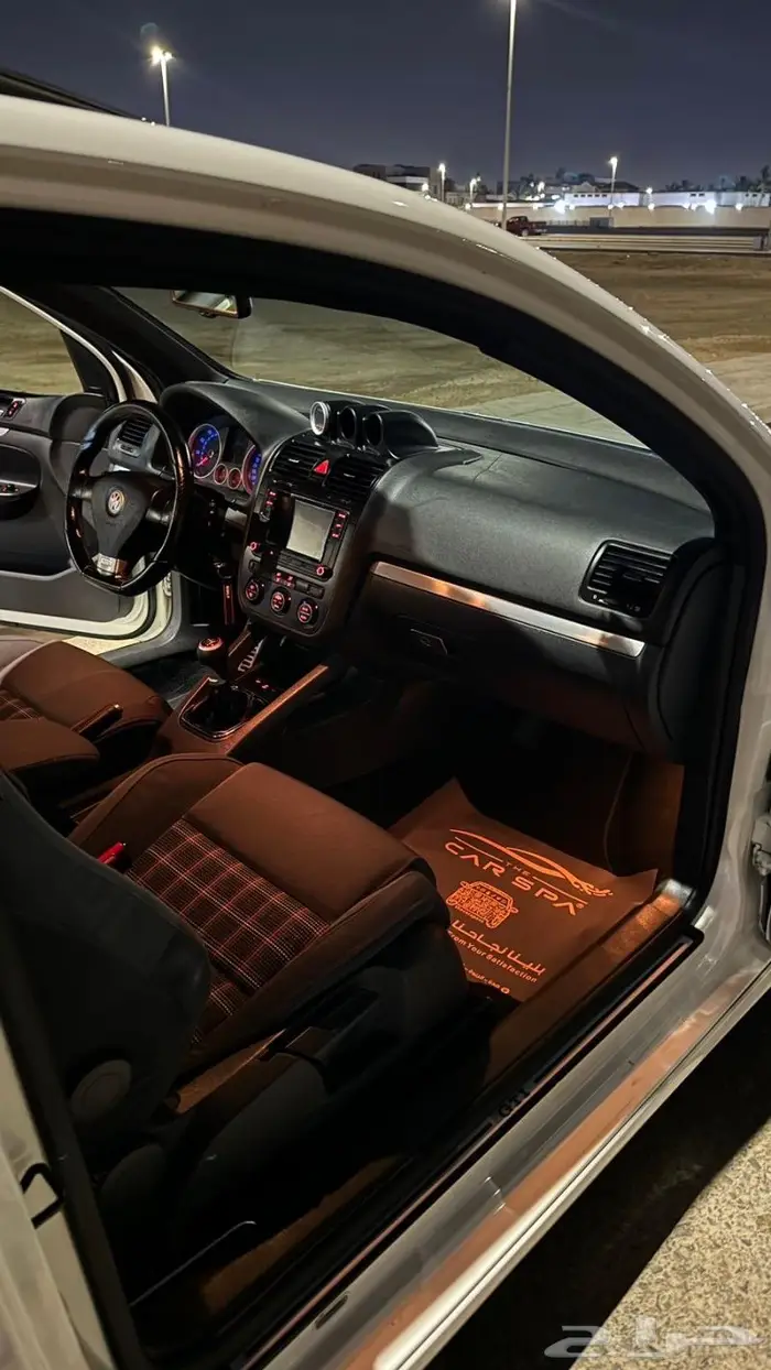 VW Golf GTI 2-Door 2007 4