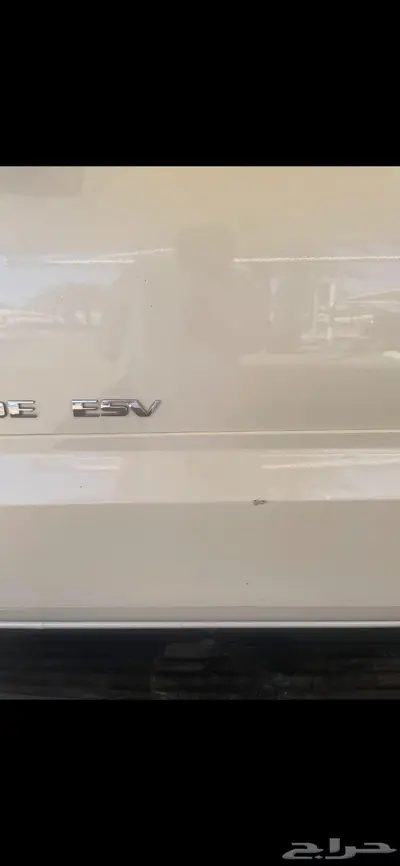 للبيع كدلك إسكاليد 2004 او البدل المناسب 22