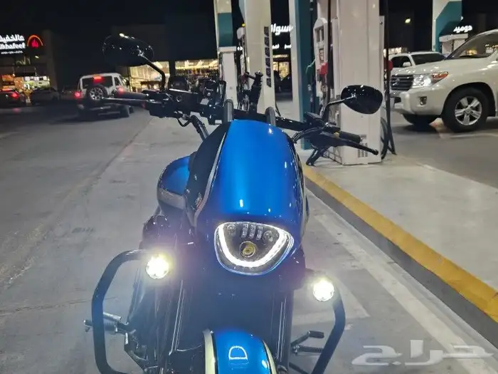 دباب سوزوكي بوليفارد M109R 1800CC للبيع 2022 4