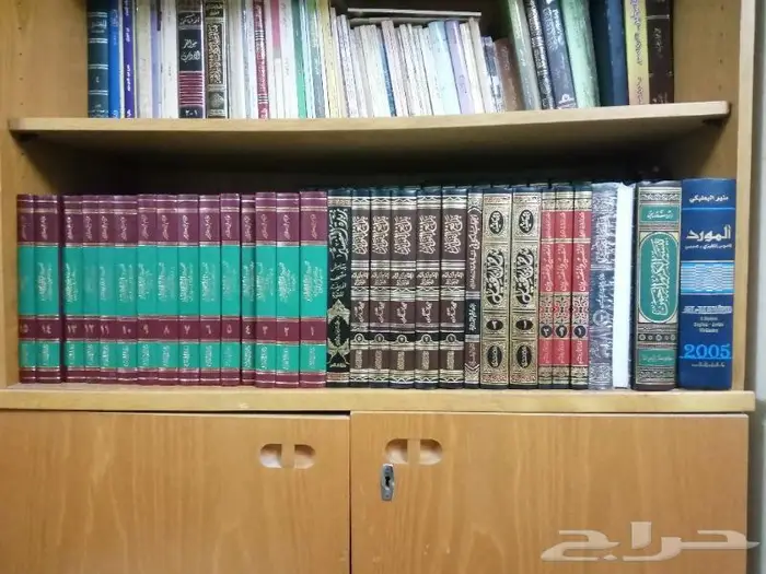 مكتبة فيها كتب قيمة لطلاب العلم و المثقفين 12