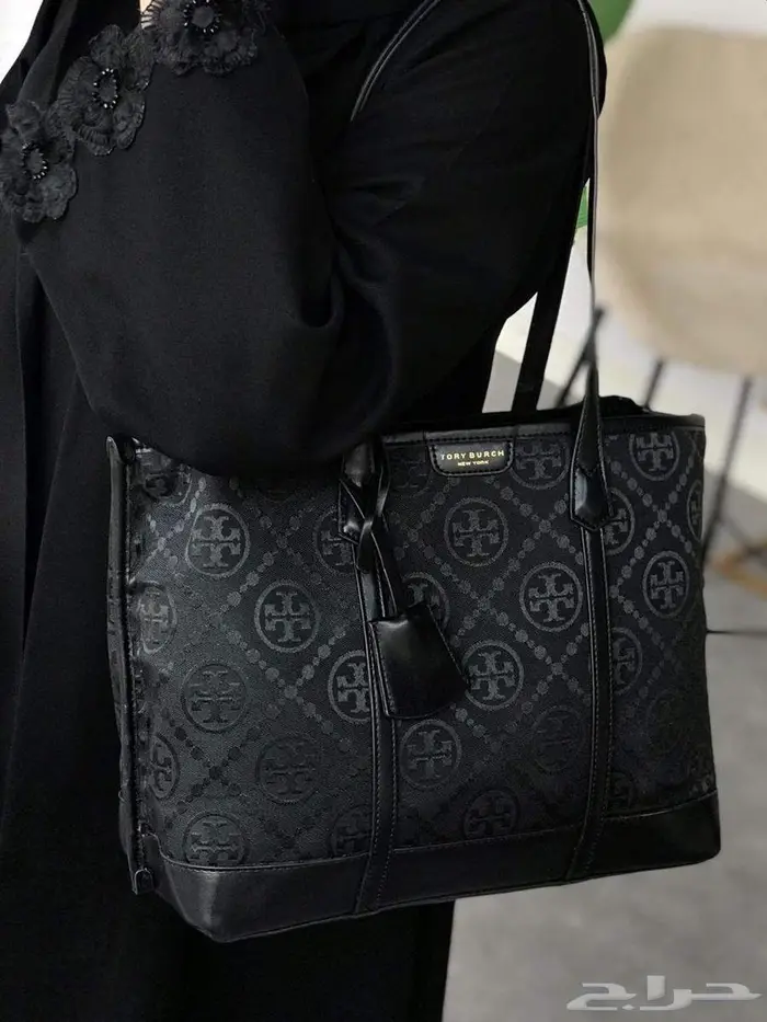 شنط ثلاث ماركات من فخامة شنطة برادا مع توري بورش سيلين PRADA 35
