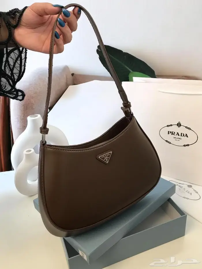 شنط ثلاث ماركات من فخامة شنطة برادا مع توري بورش سيلين PRADA 28