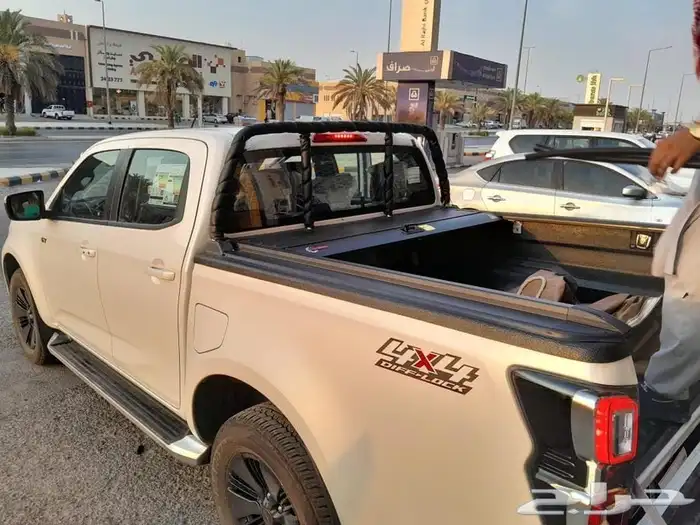 غطاء حوض قابل للسحب ودعاسات جانبيه 41