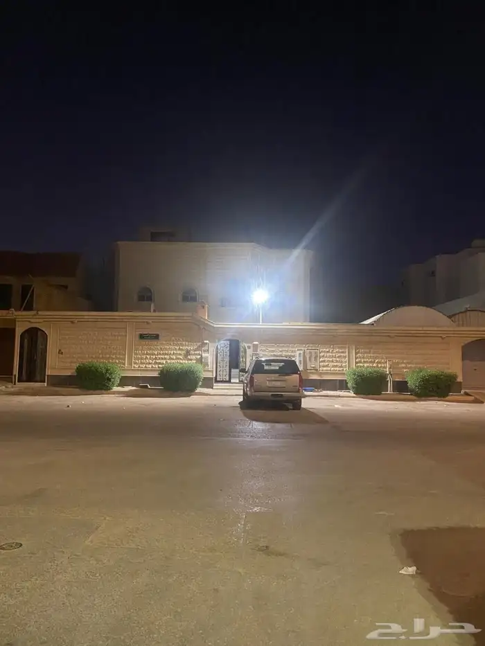 فله للبيع بحي شبيليا بالرياض 1