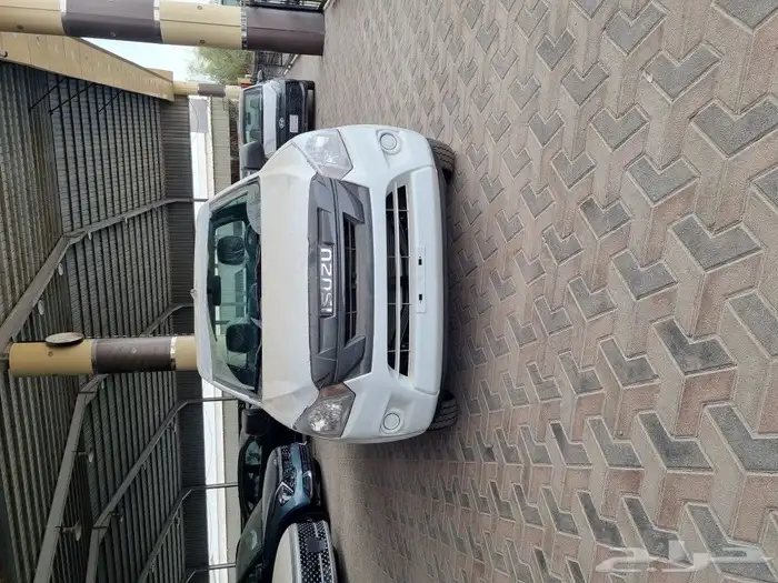 ايسوزو غماره جوانب 2025 ديزل 1