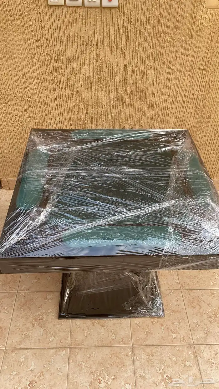 طاولة بلوت 1