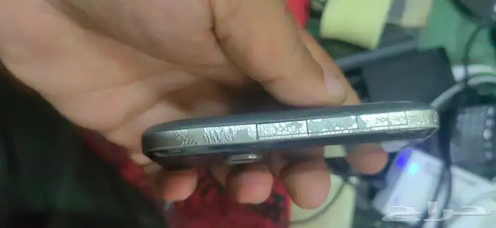 البيع جوال نوكيا قديم اصلي مع الشوحن 2