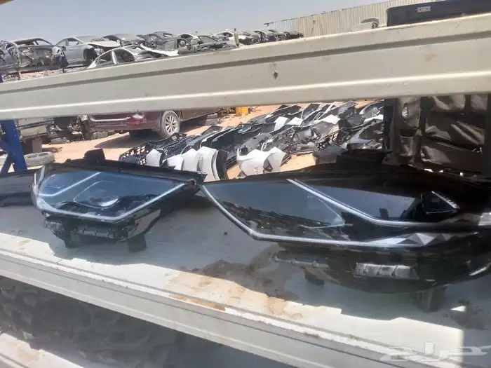 يتوفر لدينا شمعات اماميه ازيرا 2021 2022 2023 1