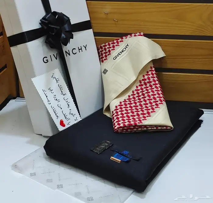 طقم جفنشي شماغ مع قماش فخم 9