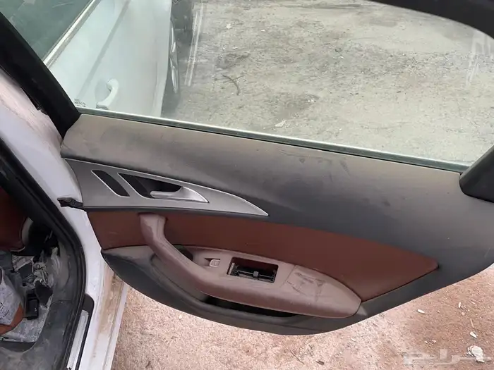اودي تشليح البيع كامل audi a6 10