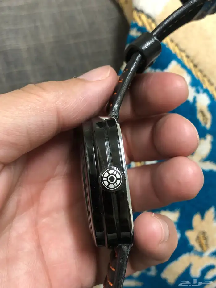 ساعة رجالية SEVENFRIDAY 10