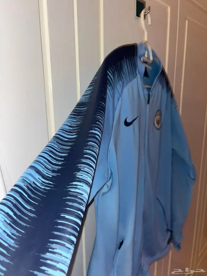 جاكيت مانشستر سيتي من نايك اصلي Manchester city jacket nike 7