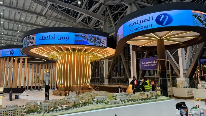 تأجير شاشات p2 2